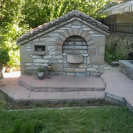 Nefeli Hotel